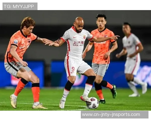 华子24岁前已创下19次40分记录现役24岁以下球员仅有9次追赶艰难