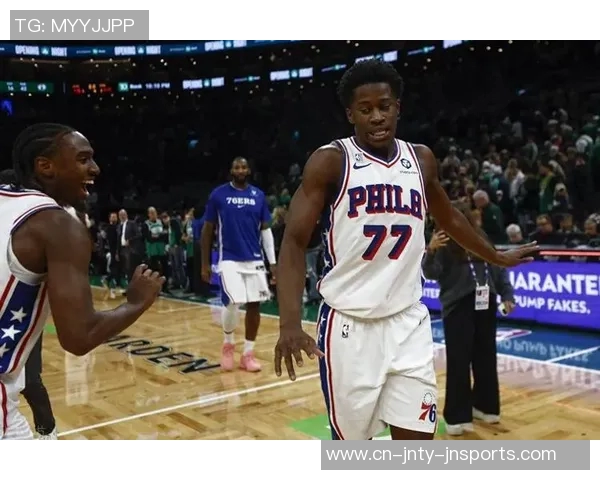 埃奇库姆闪耀赛场展现实力成新秀最佳球员引发热议