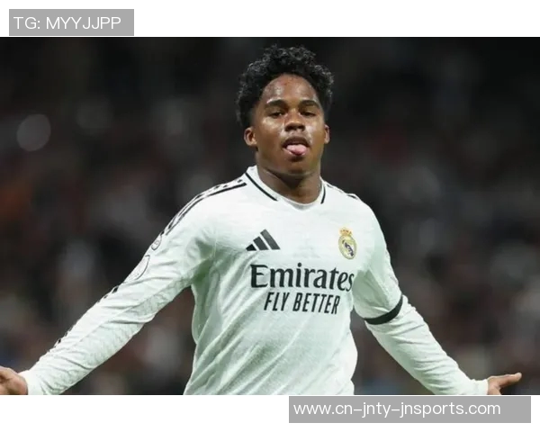 恩德里克父亲希望其重返帕尔梅拉斯而非在皇马浪费时间 恩德里克父亲希望其重返帕尔梅拉斯而非在皇马浪费时间