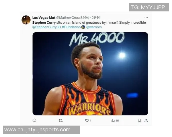 库里半场20分5记三分创纪录领先利拉德克莱紧随其后争夺第二位