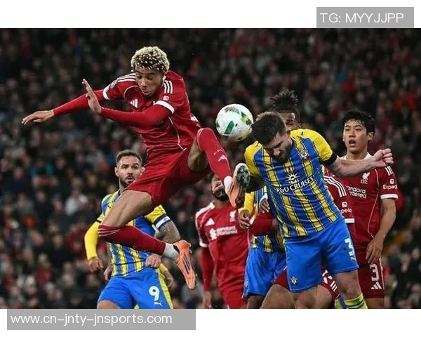 中锋身价排行榜揭晓哈兰德姆巴佩领衔伊萨克紧随其后